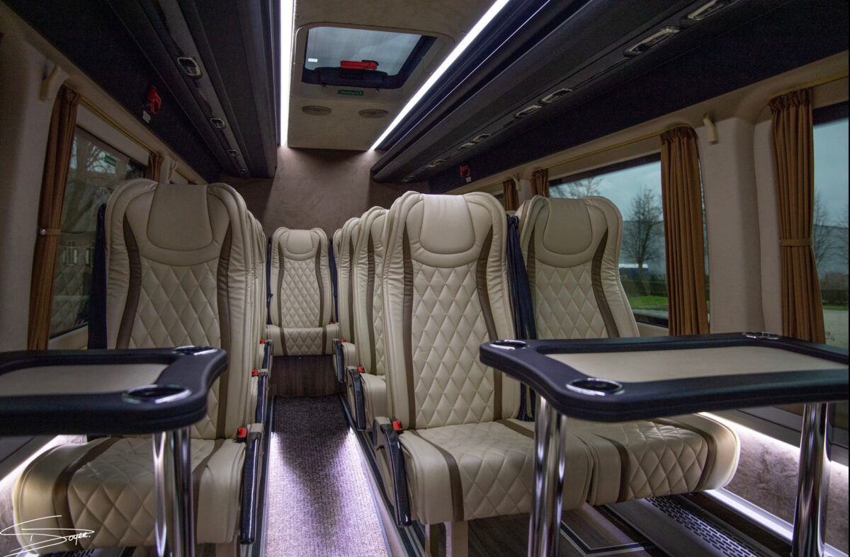 Minibus huren 10 personen Platinum Mobility Minibus huren 10 personen Platinum Mobility